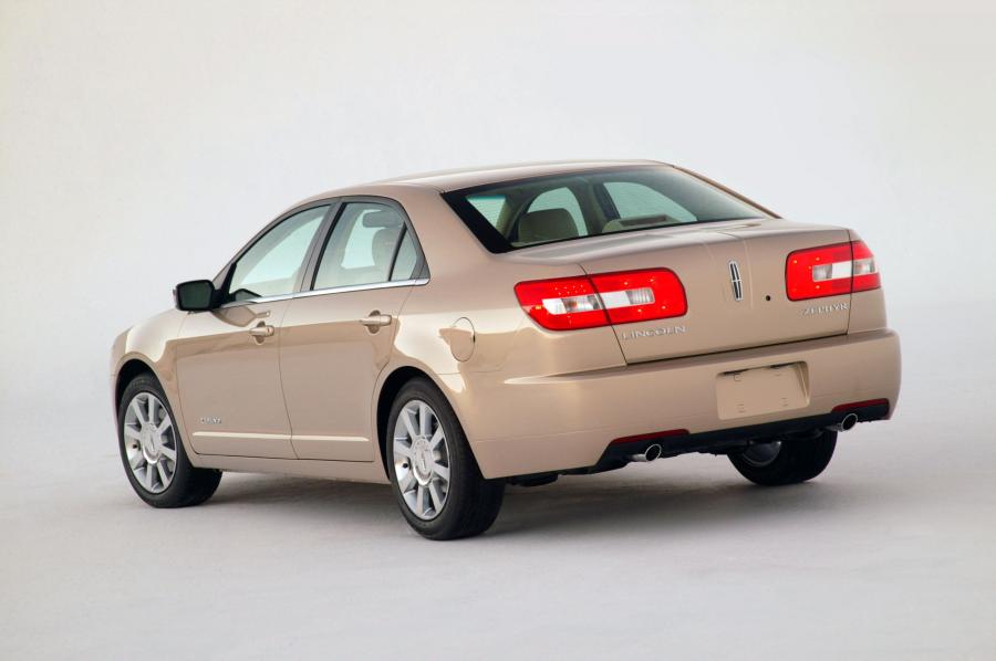 Lincoln Zephyr Concept 2004 года  (фото 94 из 124)